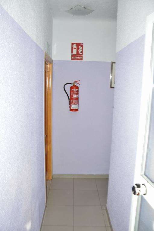 מדריד Pension Navarra מראה חיצוני תמונה